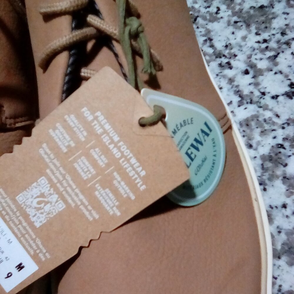 OluKai Water Resistance Ankle cut boots - Picture 6 of 10